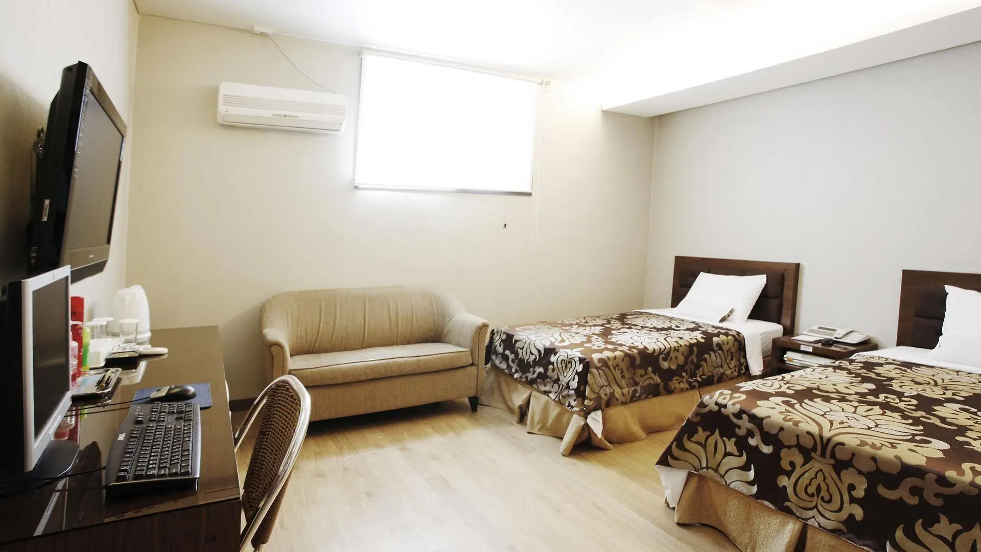 M. Biz Hotel Seoul