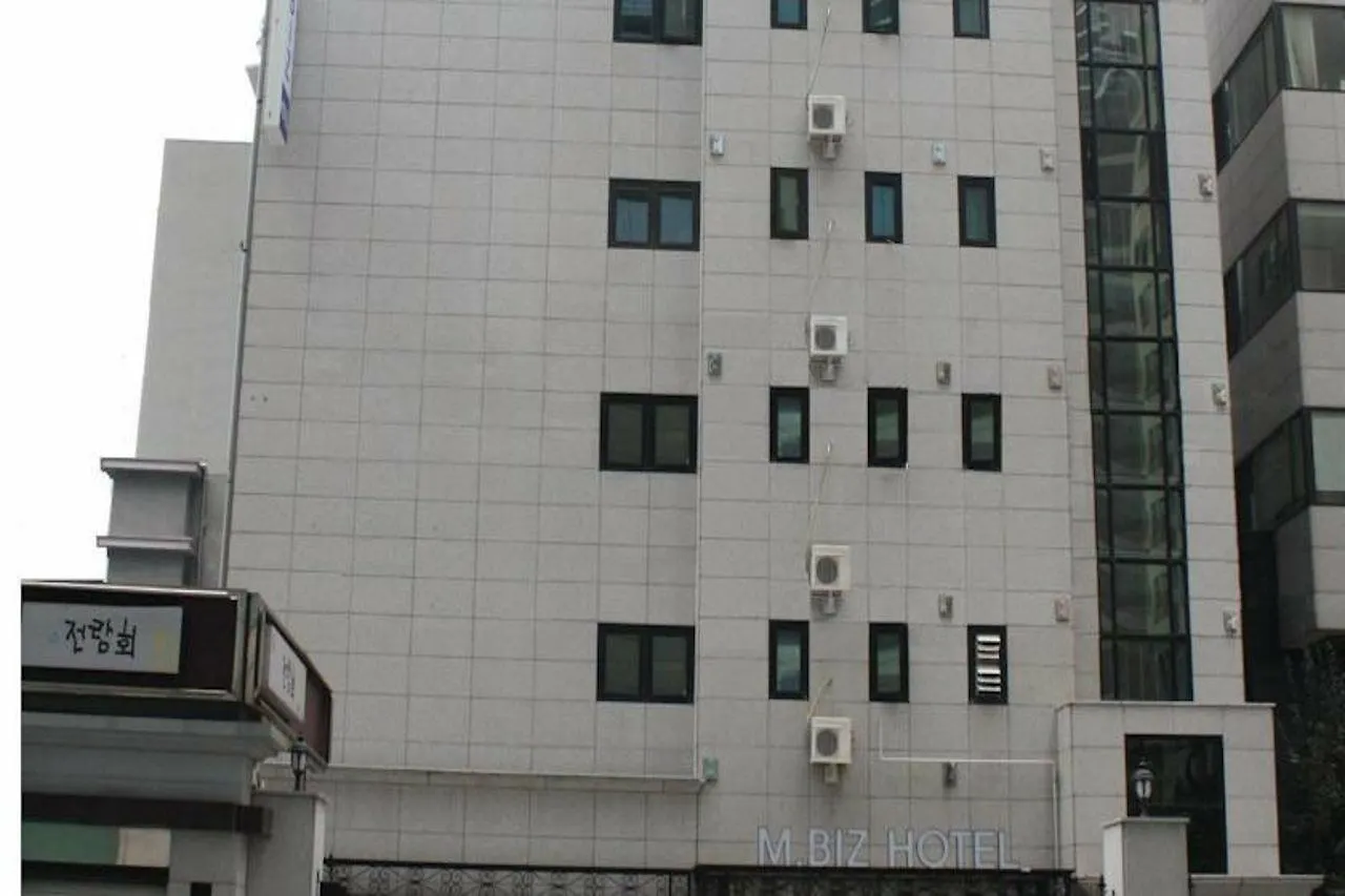M. Biz Hotel Seoul 3*,