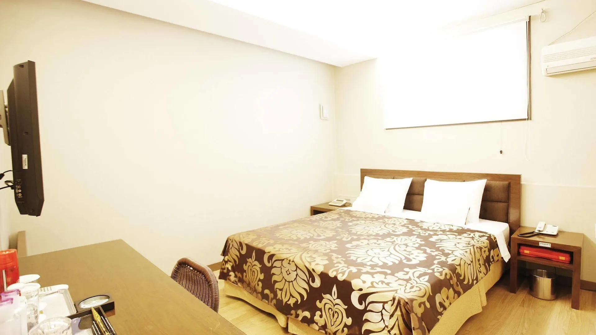 M. Biz Hotel سيول 3*,