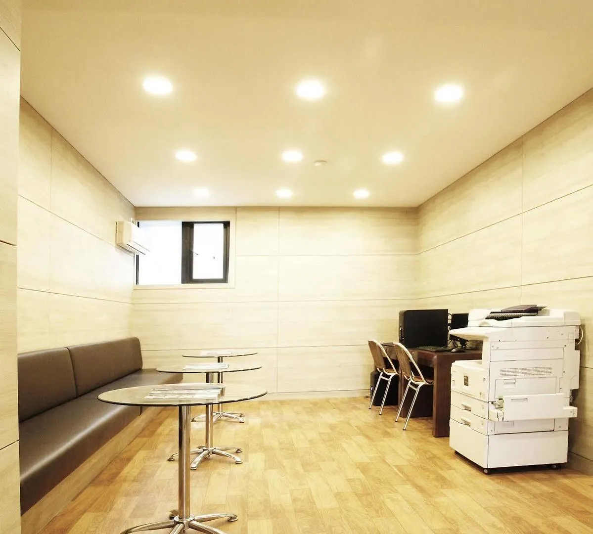 M. Biz Hotel سيول